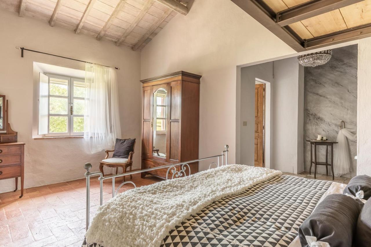 Sant'Alberto Campiglia dʼOrcia Buitenkant foto